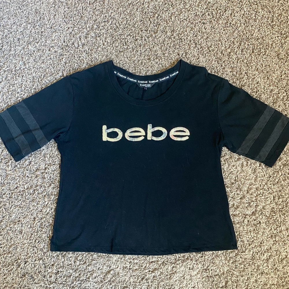 BEBE black t shirt w/silver sequence L like new